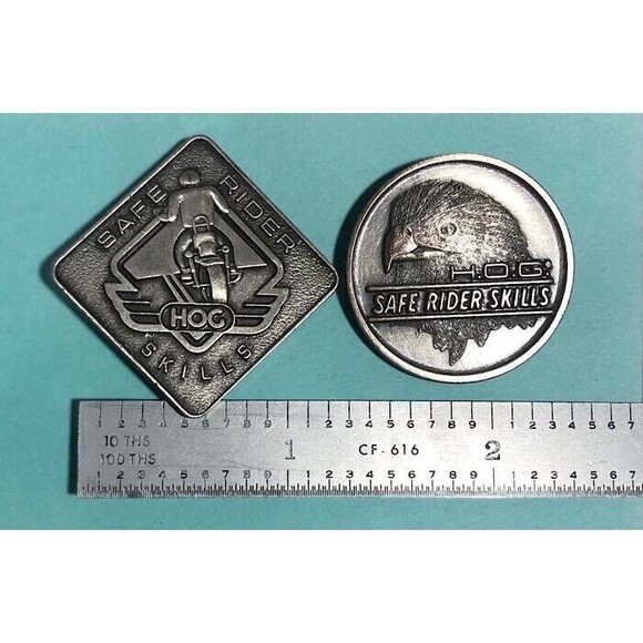2 Harley Davidson HOG Harley Owner Group Safe Rider Skills Motorcycle Pins - Picture 2 of 3